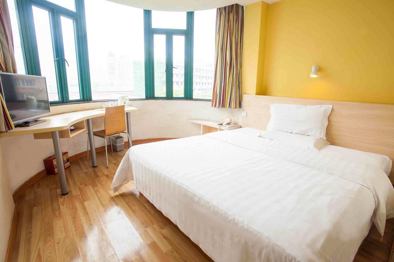 7Days Inn Guangzhou Southern Hospital Medical College Station Zewnętrze zdjęcie