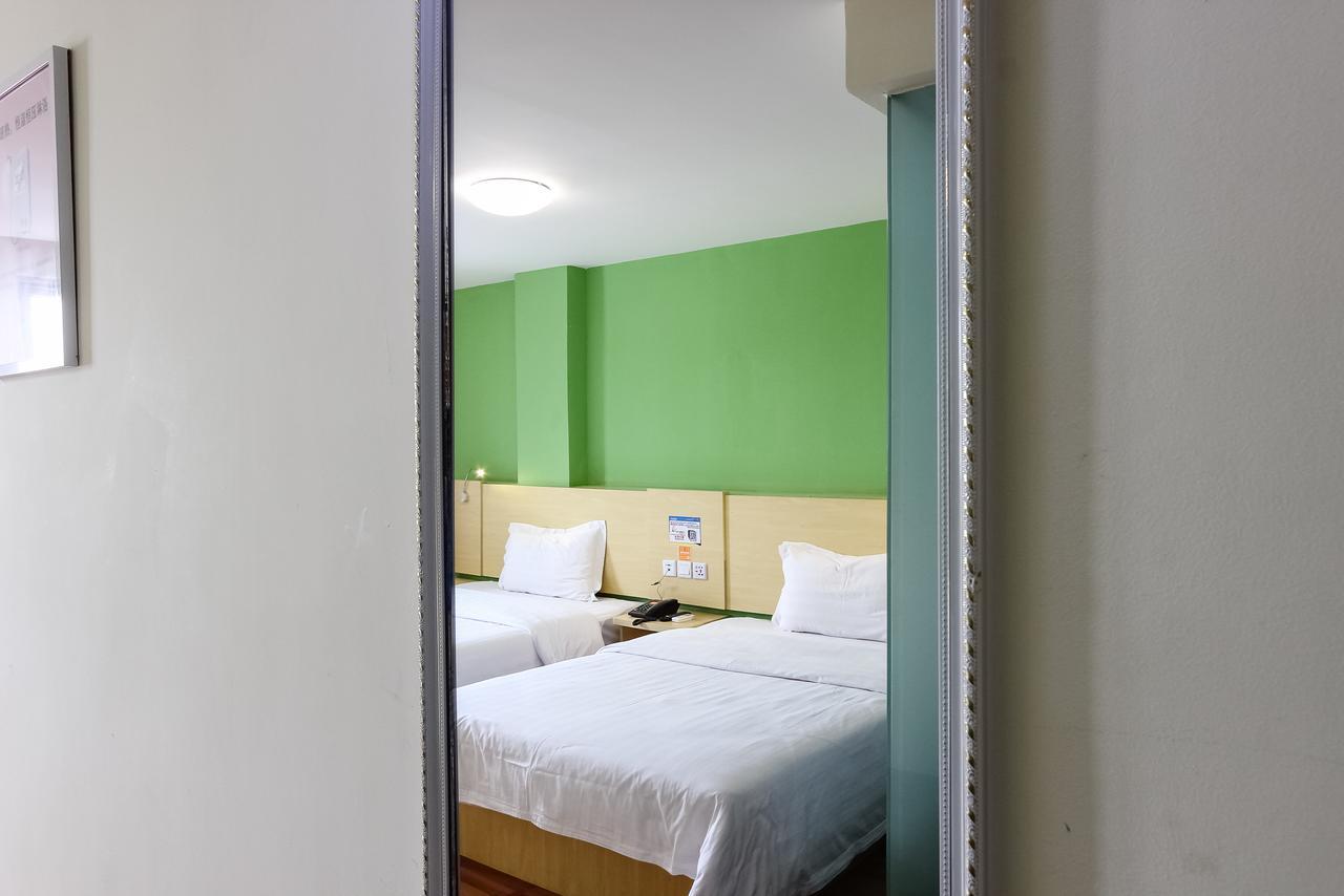 7Days Inn Guangzhou Southern Hospital Medical College Station Zewnętrze zdjęcie
